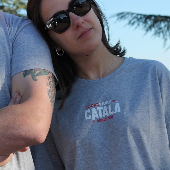 Samarreta Sobreviure en català